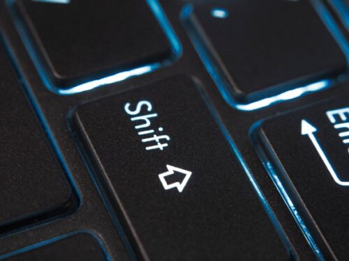 Dell Keyboard R9T05N UK Backlit Version R9T05 Dell Keyboard R9T05N UK Backlit Version R9T05